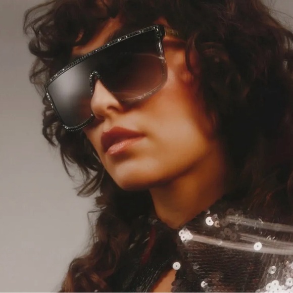 QUAY Australia Nightfall Bling - Picture 3 of 7